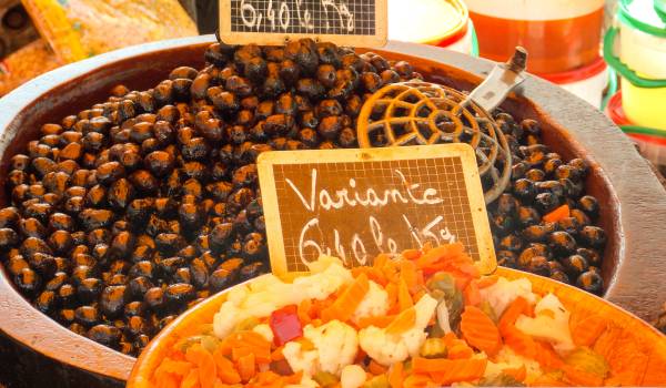 Marché nocturne de Marseillan-Plage