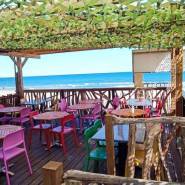 camping avec restaurant bord de mer vue sur mer acces direct plage Marseillan